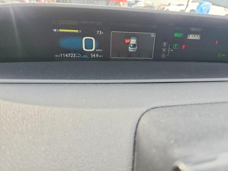 2017 TOYOTA PRIUS FOUR 9