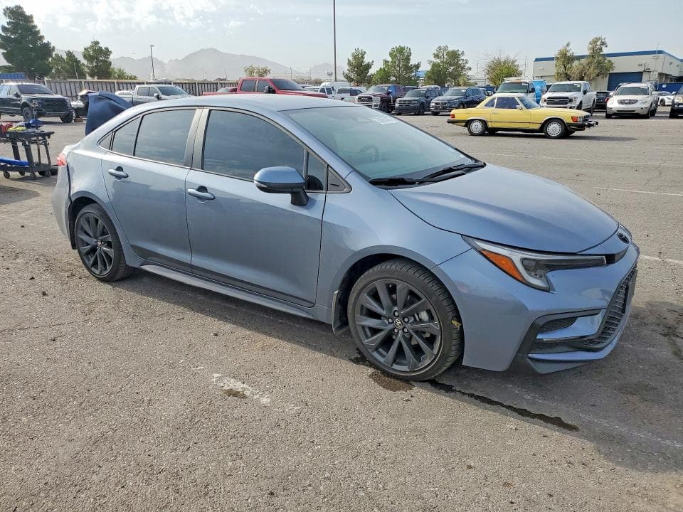 2026 TOYOTA COROLLA SE 4