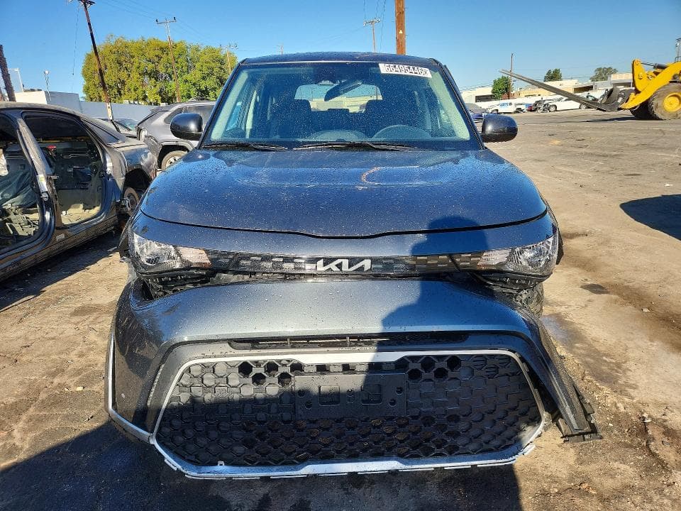 2025 KIA SOUL LX 5