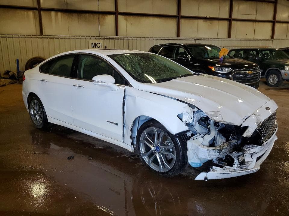 2019 FORD FUSION TITANIUM 4