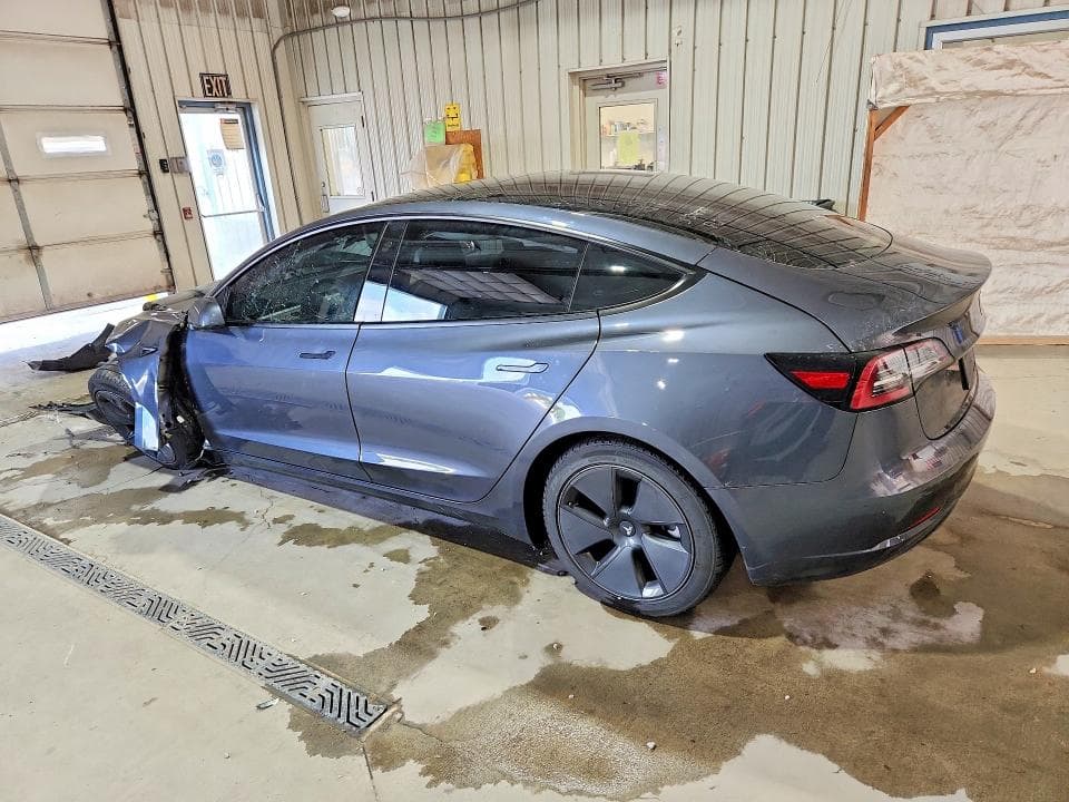2023 TESLA MODEL 3 2
