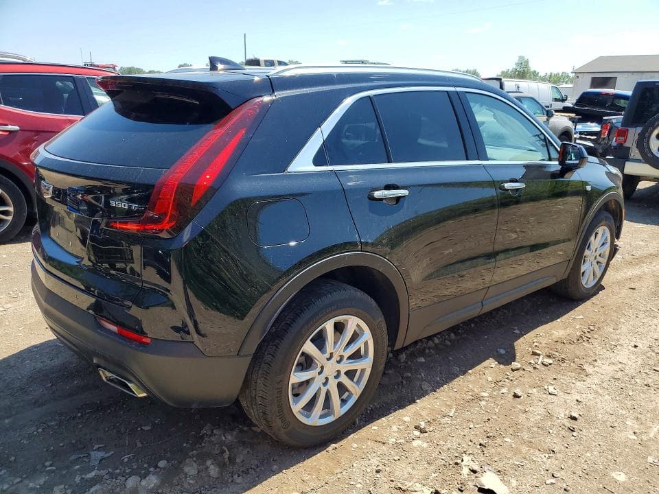 2021 CADILLAC XT4 LUXURY 3