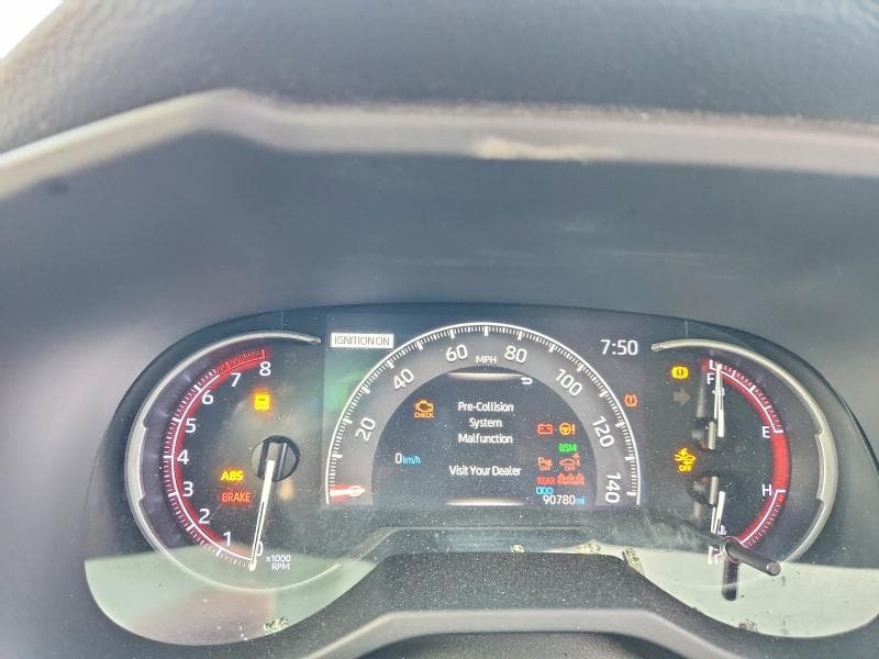 2021 TOYOTA RAV4 LIMITED 9