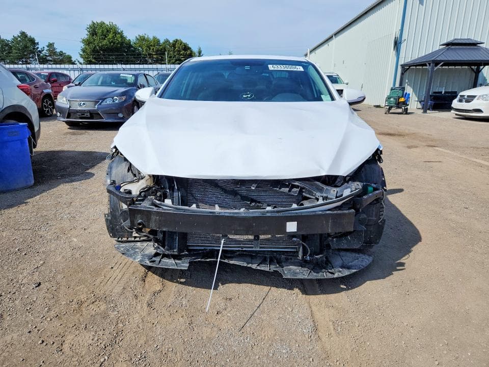2017 HYUNDAI ELANTRA SE 5