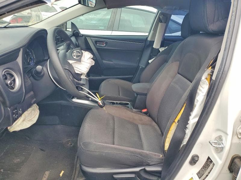 2019 TOYOTA COROLLA LE 7
