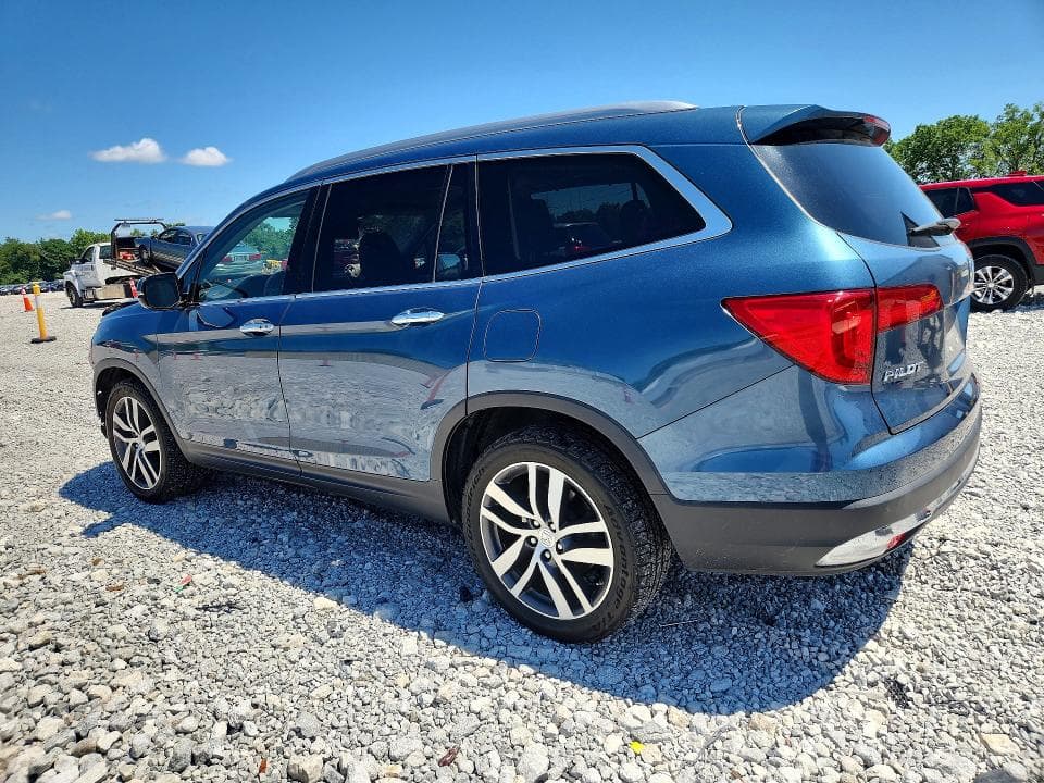 2017 HONDA PILOT ELITE 2