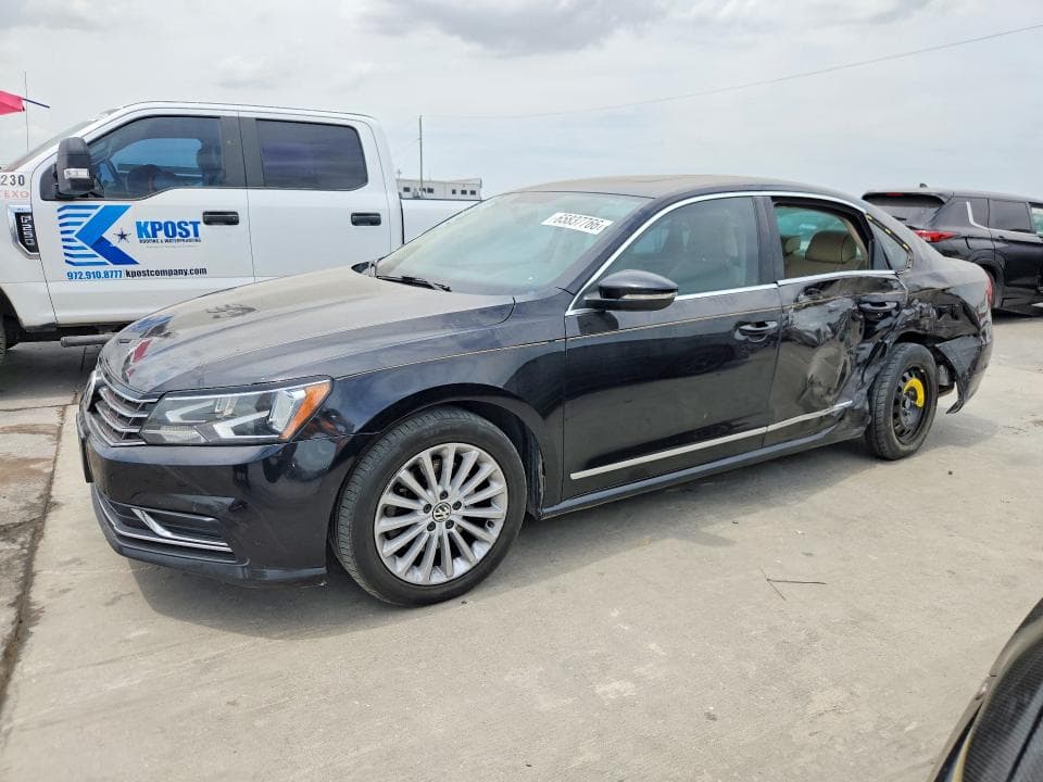 2017 VOLKSWAGEN PASSAT SE