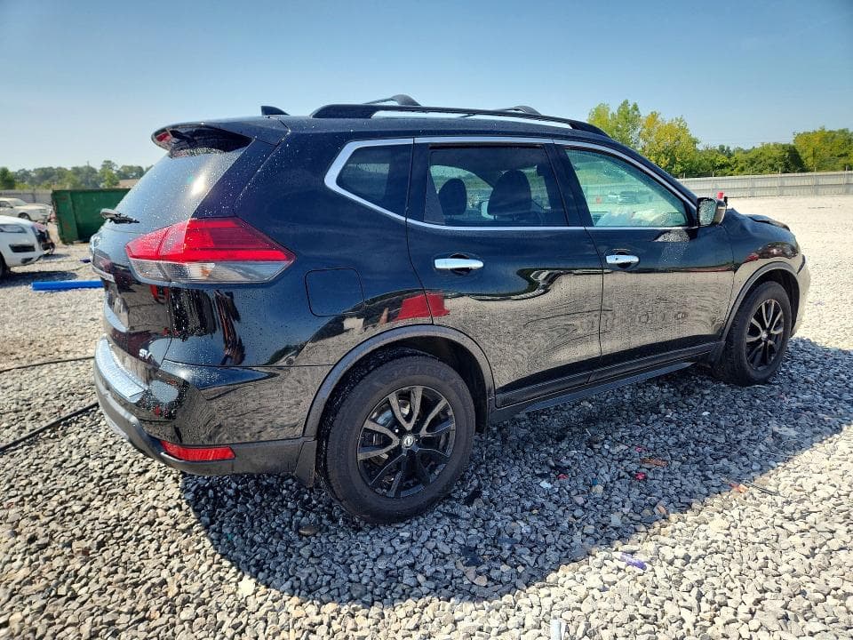 2017 NISSAN ROGUE SV 3