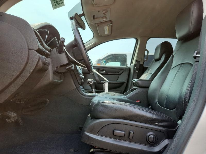 2017 CHEVROLET TRAVERSE LT 7