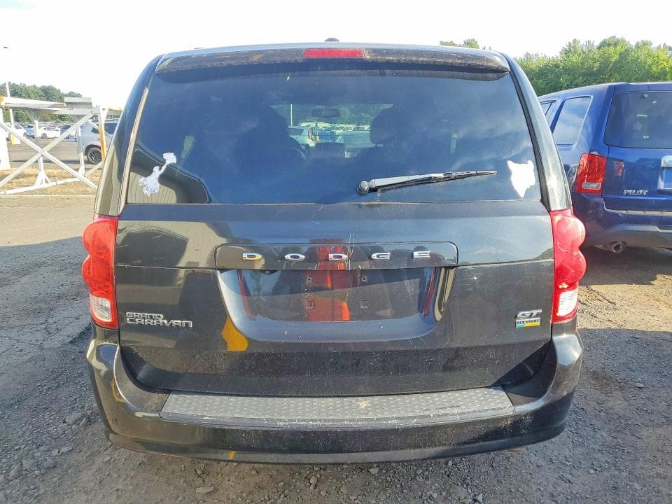 2017 DODGE GRAND CARAVAN GT 6