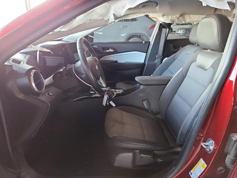 2025 CHEVROLET TRAX 1LT 7