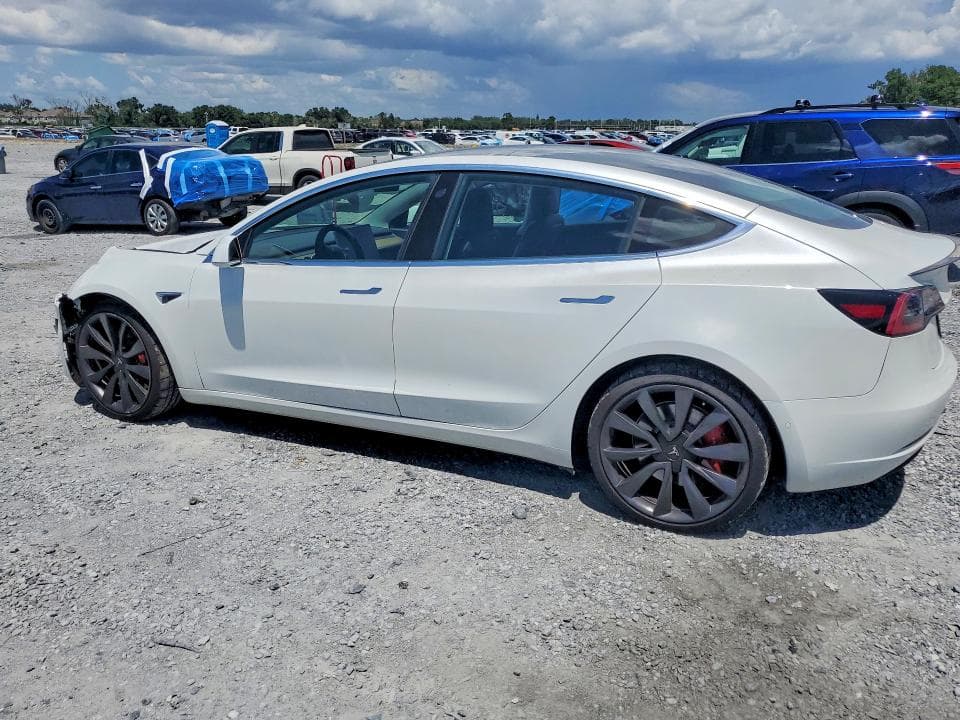 2020 TESLA MODEL 3 2