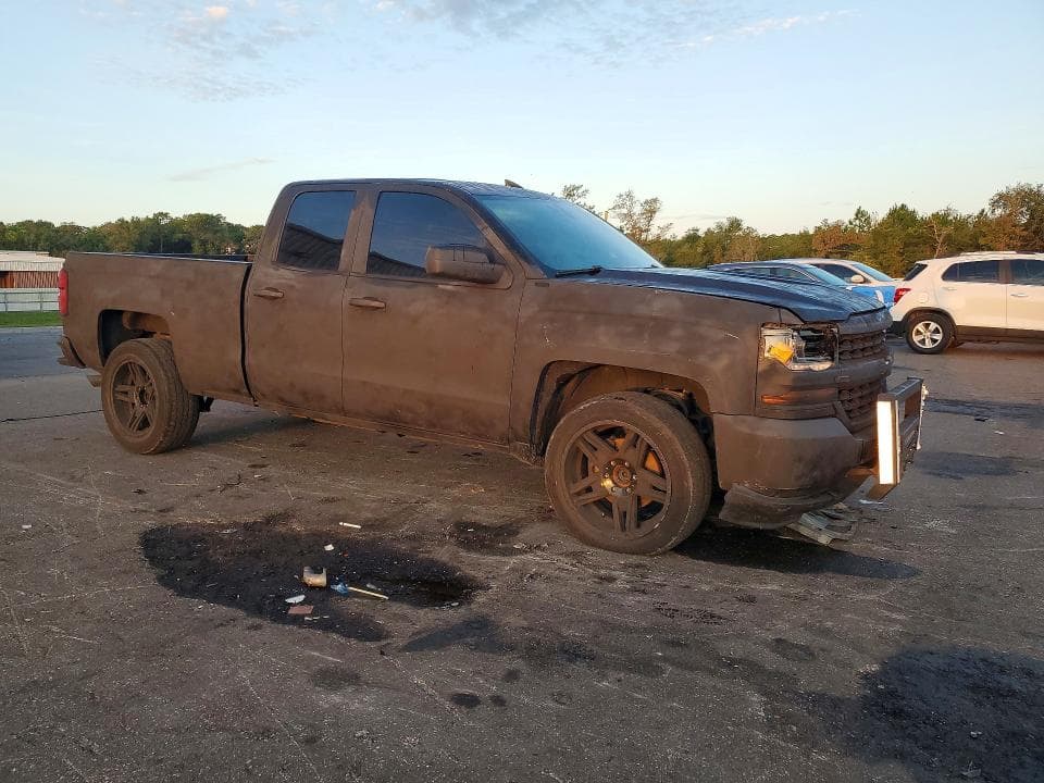 2017 CHEVROLET SILVERADO C1500 CUSTOM 4
