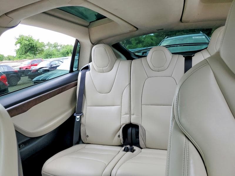 2017 TESLA MODEL X 10