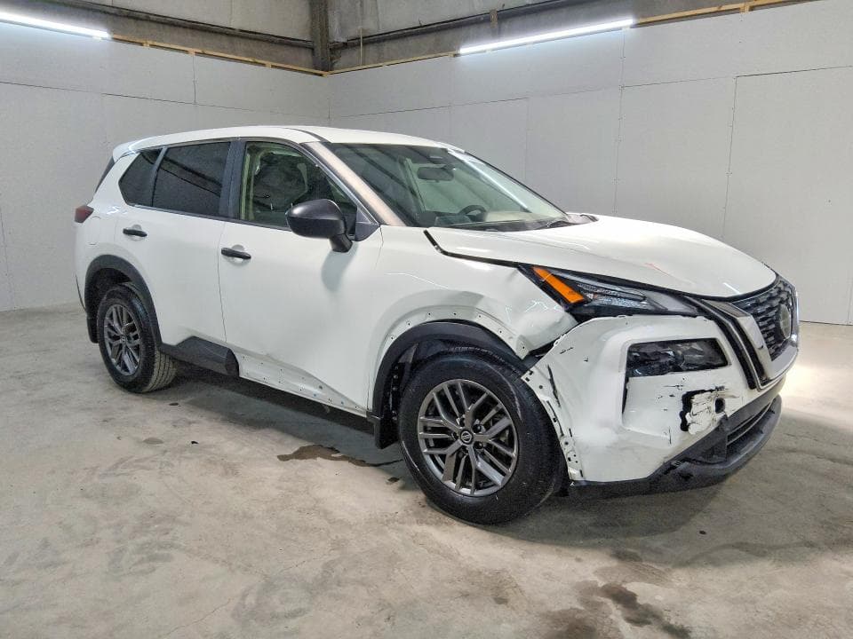 2021 NISSAN ROGUE S 4