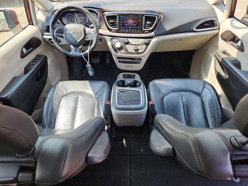 2017 CHRYSLER PACIFICA TOURING L PLUS 8