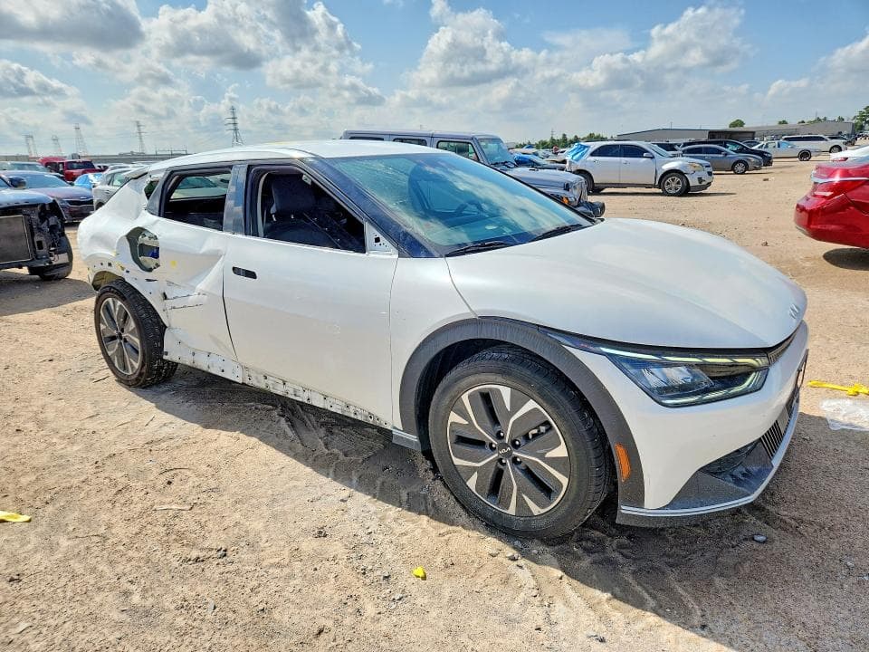2024 KIA EV6 LIGHT LONG RANGE 4