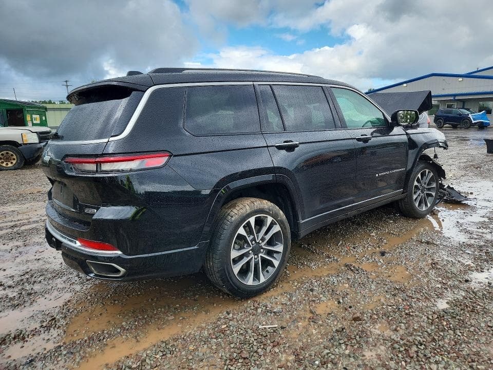 2021 JEEP GRAND CHEROKEE L OVERLAND 3