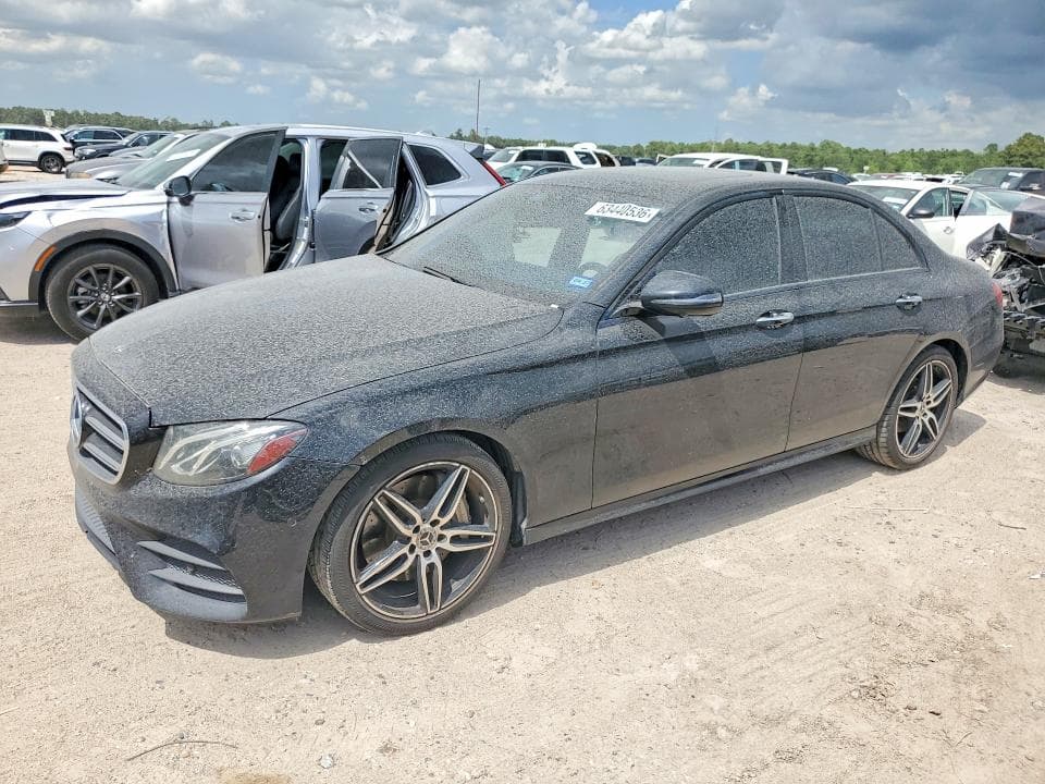 2019 MERCEDES-BENZ E 300 - 1