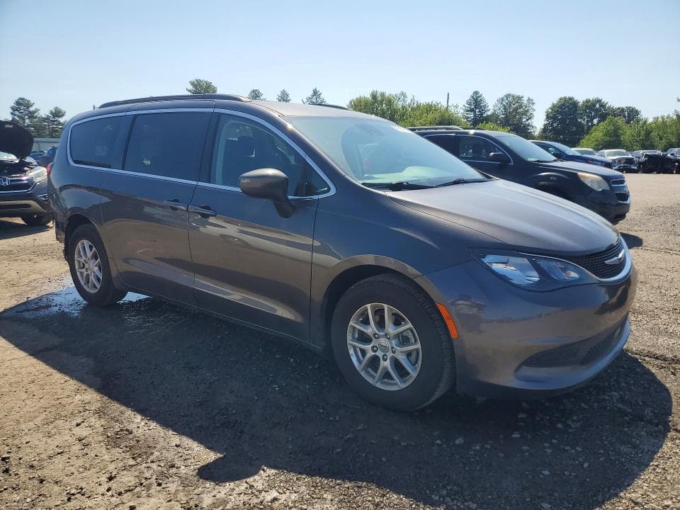 2021 CHRYSLER VOYAGER LXI 4