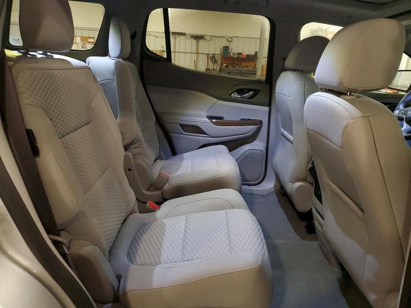 2017 GMC ACADIA SLE 11