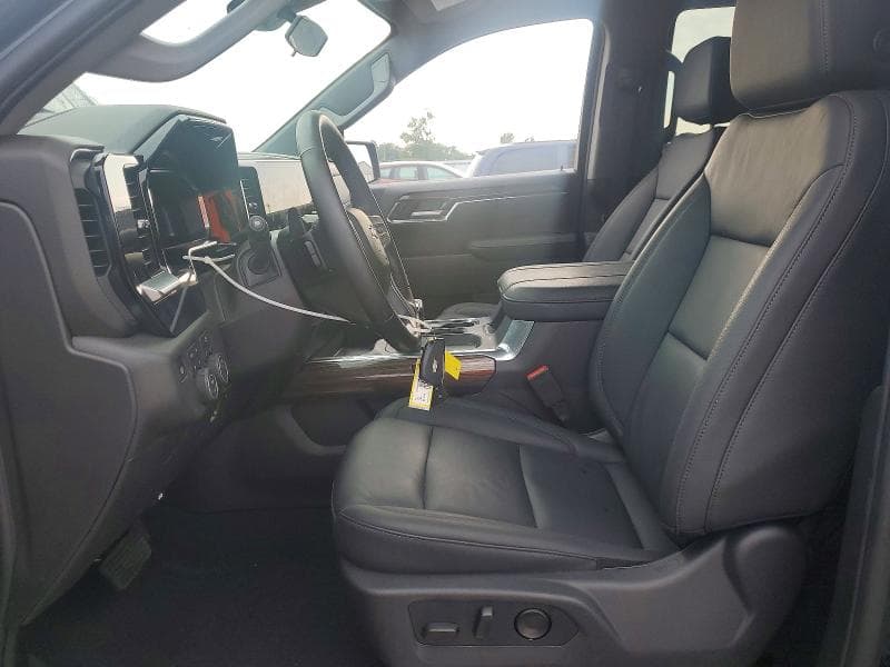 2026 CHEVROLET SILVERADO K1500 LT TRAIL BOSS 7