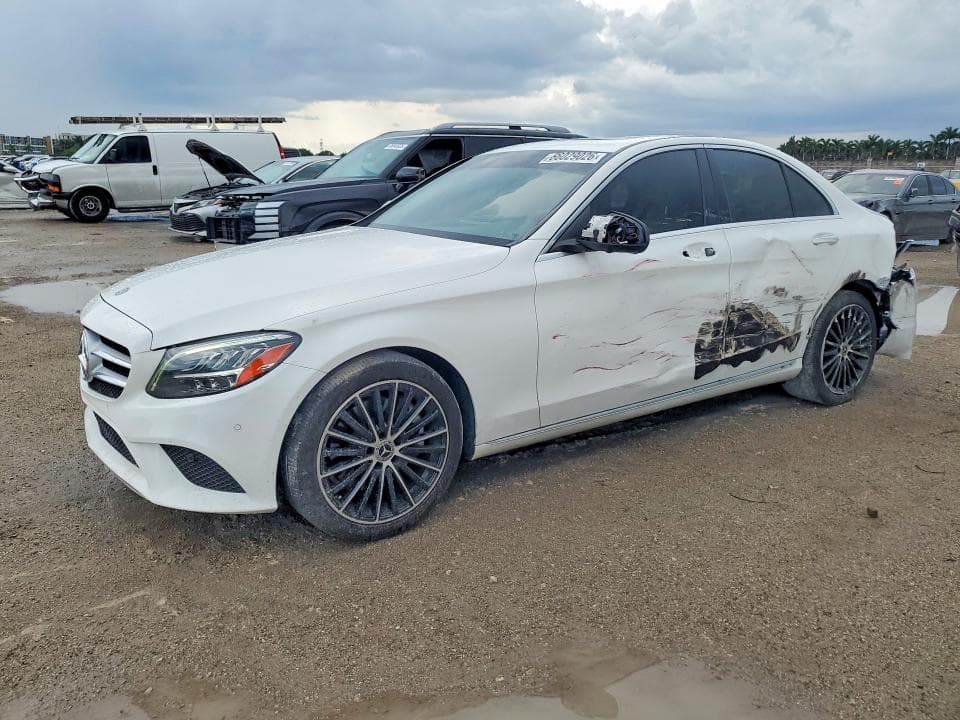 2021 MERCEDES-BENZ C 300
