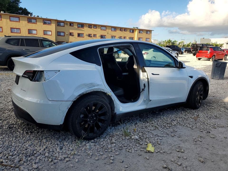 2020 TESLA MODEL Y 3