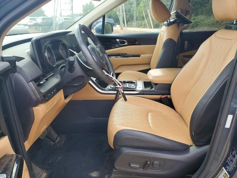 2024 KIA CARNIVAL EX 7