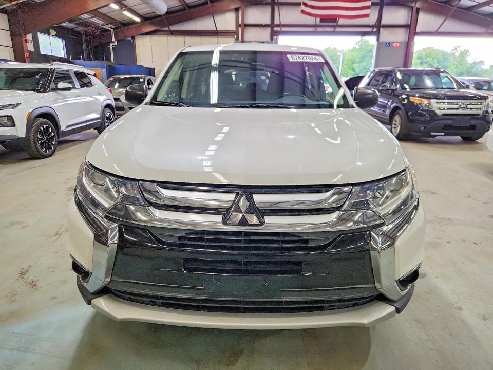 2017 MITSUBISHI OUTLANDER ES 5
