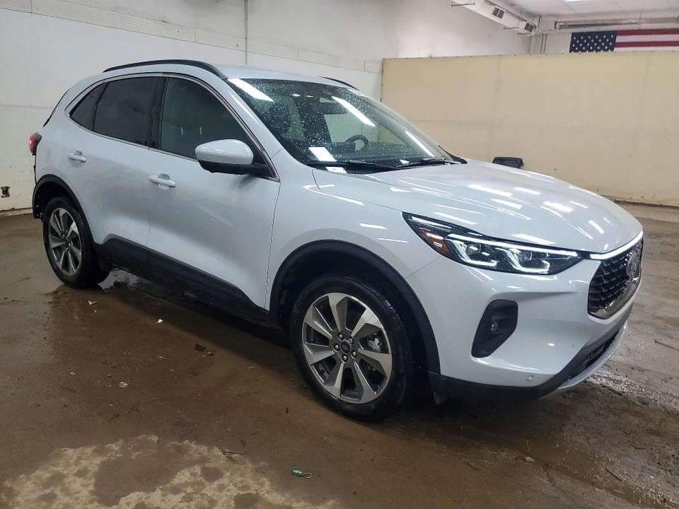 2025 FORD ESCAPE PLATINUM 4