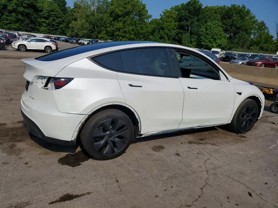 2024 TESLA MODEL Y 3