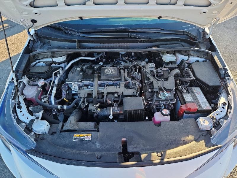 2025 TOYOTA COROLLA HYBRID LE 11