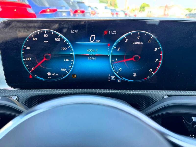 2023 MERCEDES-BENZ CLA 250 8