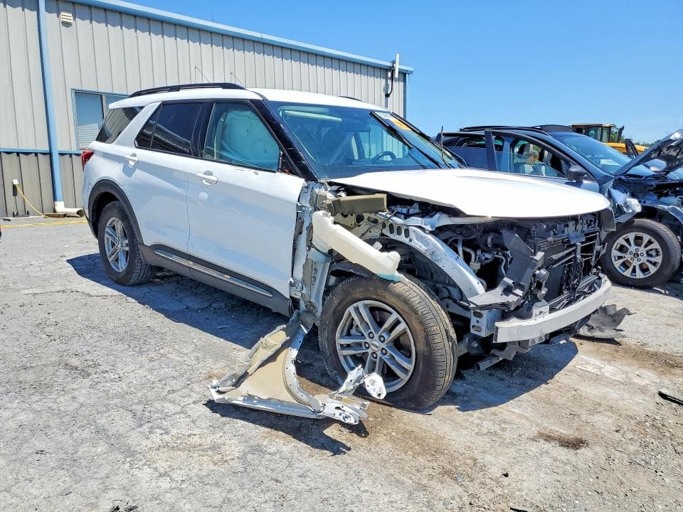 2023 FORD EXPLORER XLT 4