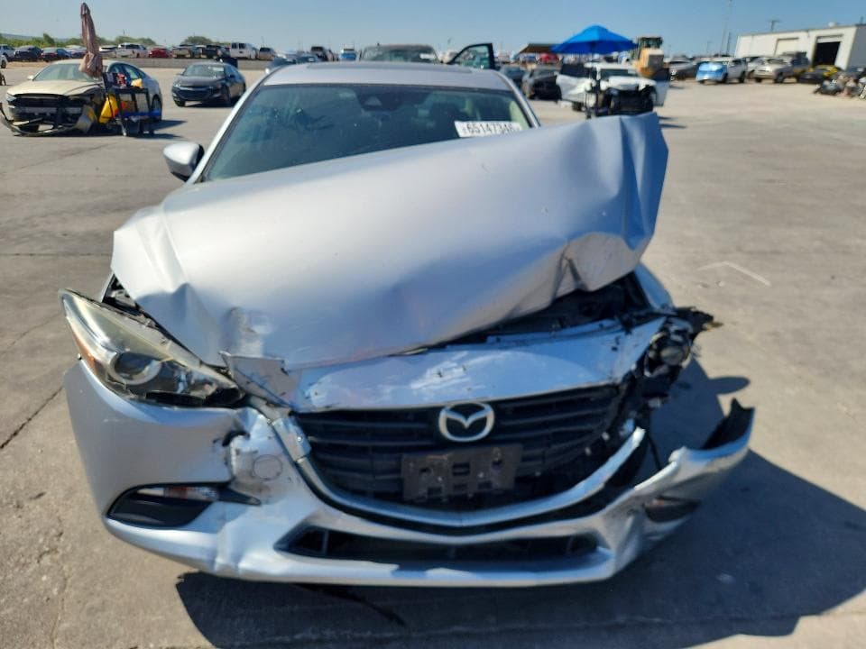 2018 MAZDA 3 TOURING 5