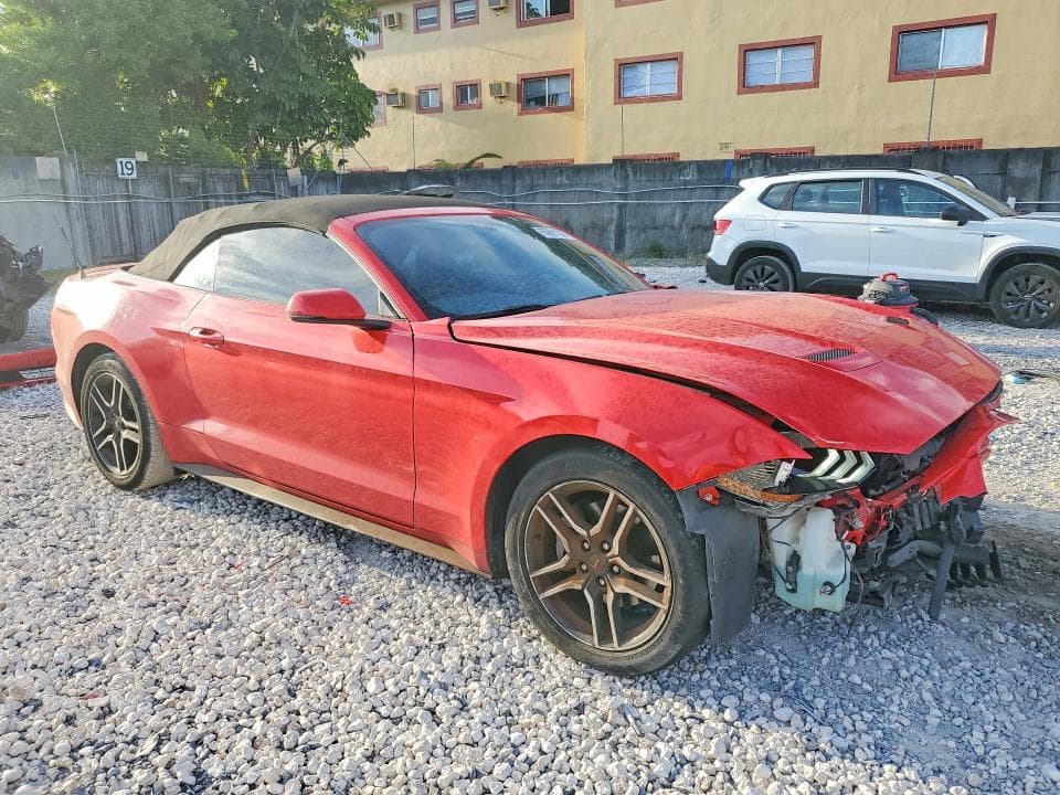 2020 FORD MUSTANG 4