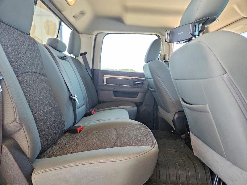 2018 RAM 1500 SLT 10