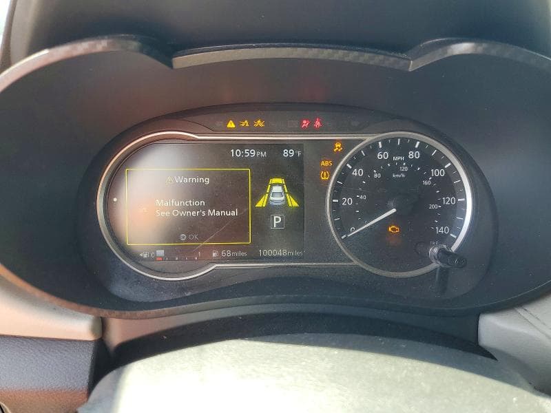 2021 NISSAN VERSA SV 9
