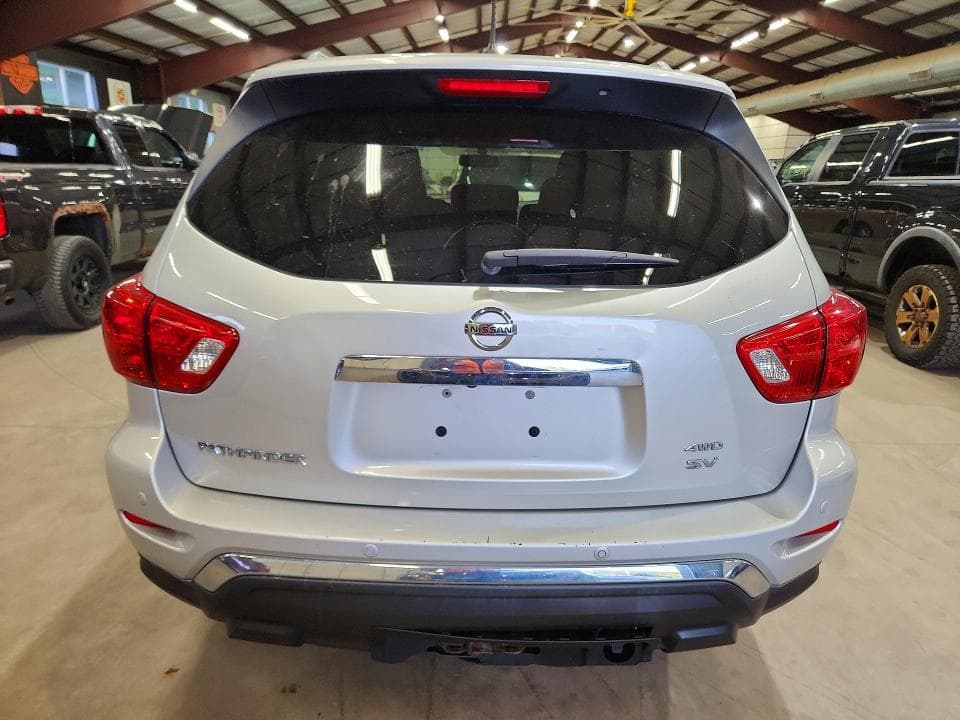 2017 NISSAN PATHFINDER SV 6
