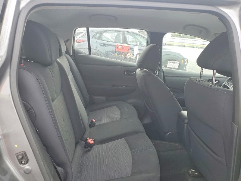 2019 NISSAN LEAF SV PLUS 10