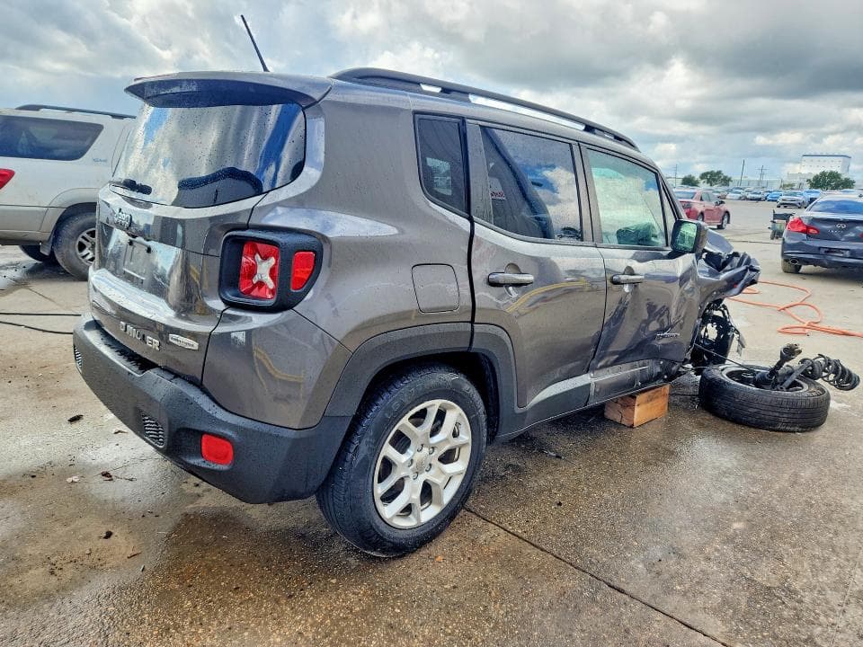 2017 JEEP RENEGADE LATITUDE 3