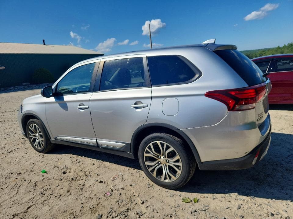 2018 MITSUBISHI OUTLANDER SE 2