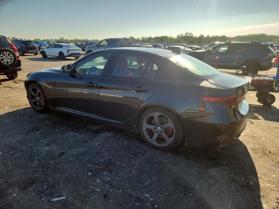 2017 ALFA ROMEO GIULIA 2