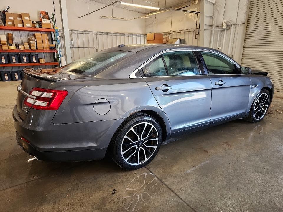 2018 FORD TAURUS SEL 3