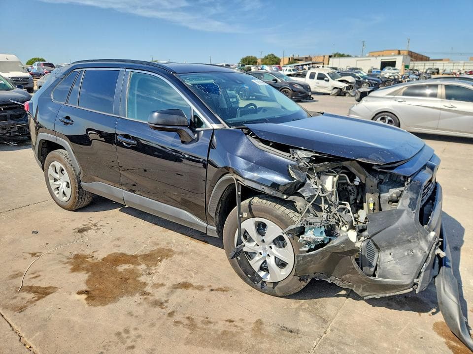 2021 TOYOTA RAV4 LE 4