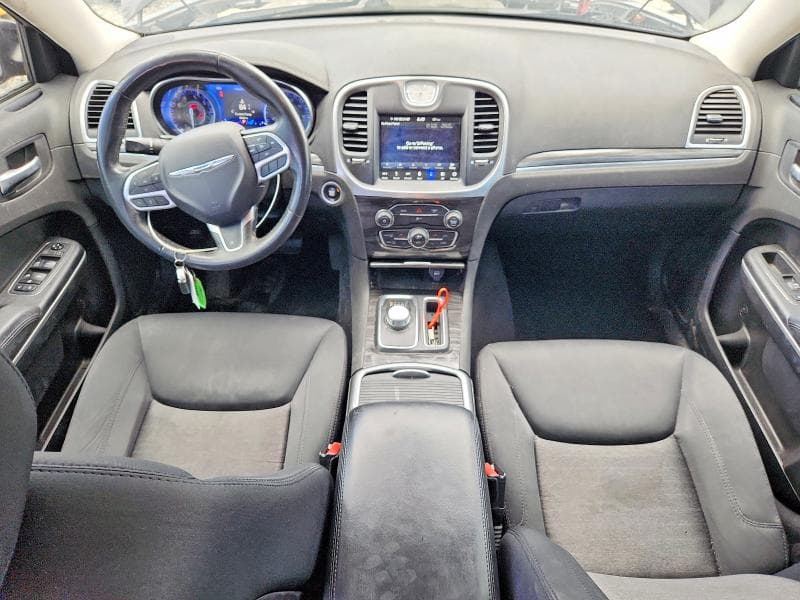 2019 CHRYSLER 300 TOURING 8