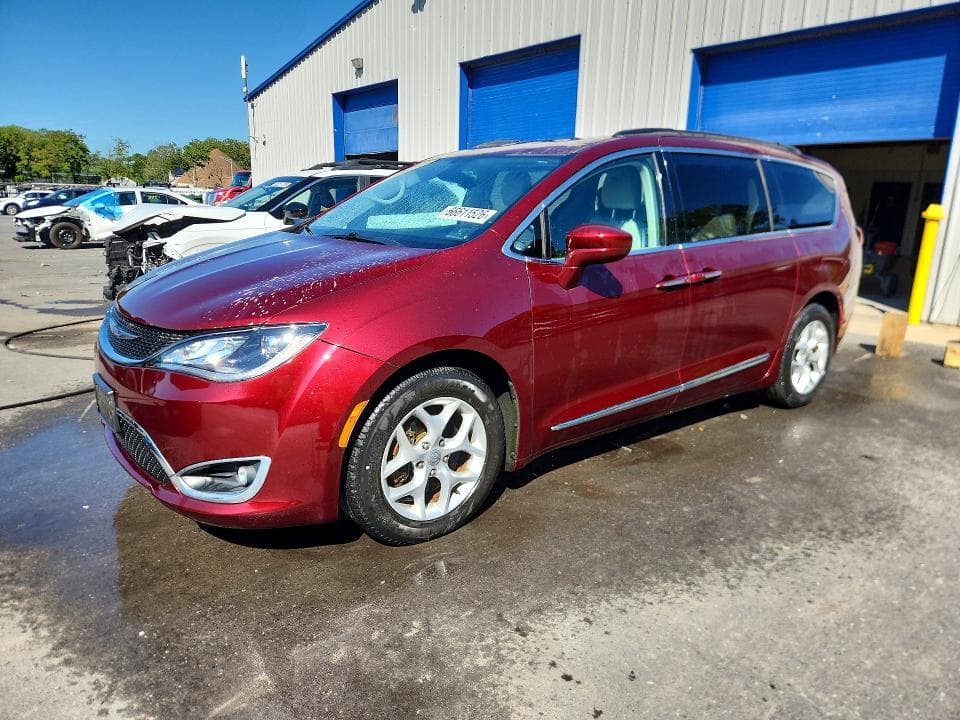 2017 CHRYSLER PACIFICA TOURING L - 1