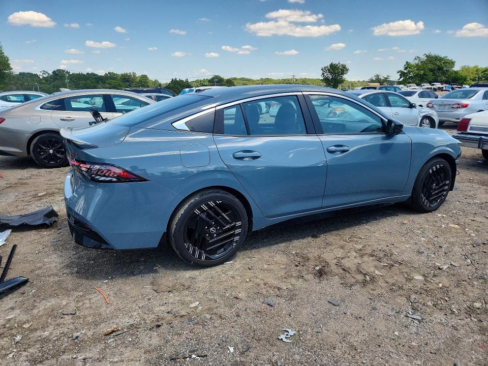2026 NISSAN SENTRA SR 3