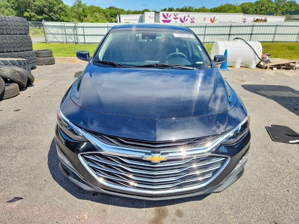2023 CHEVROLET MALIBU LT 5